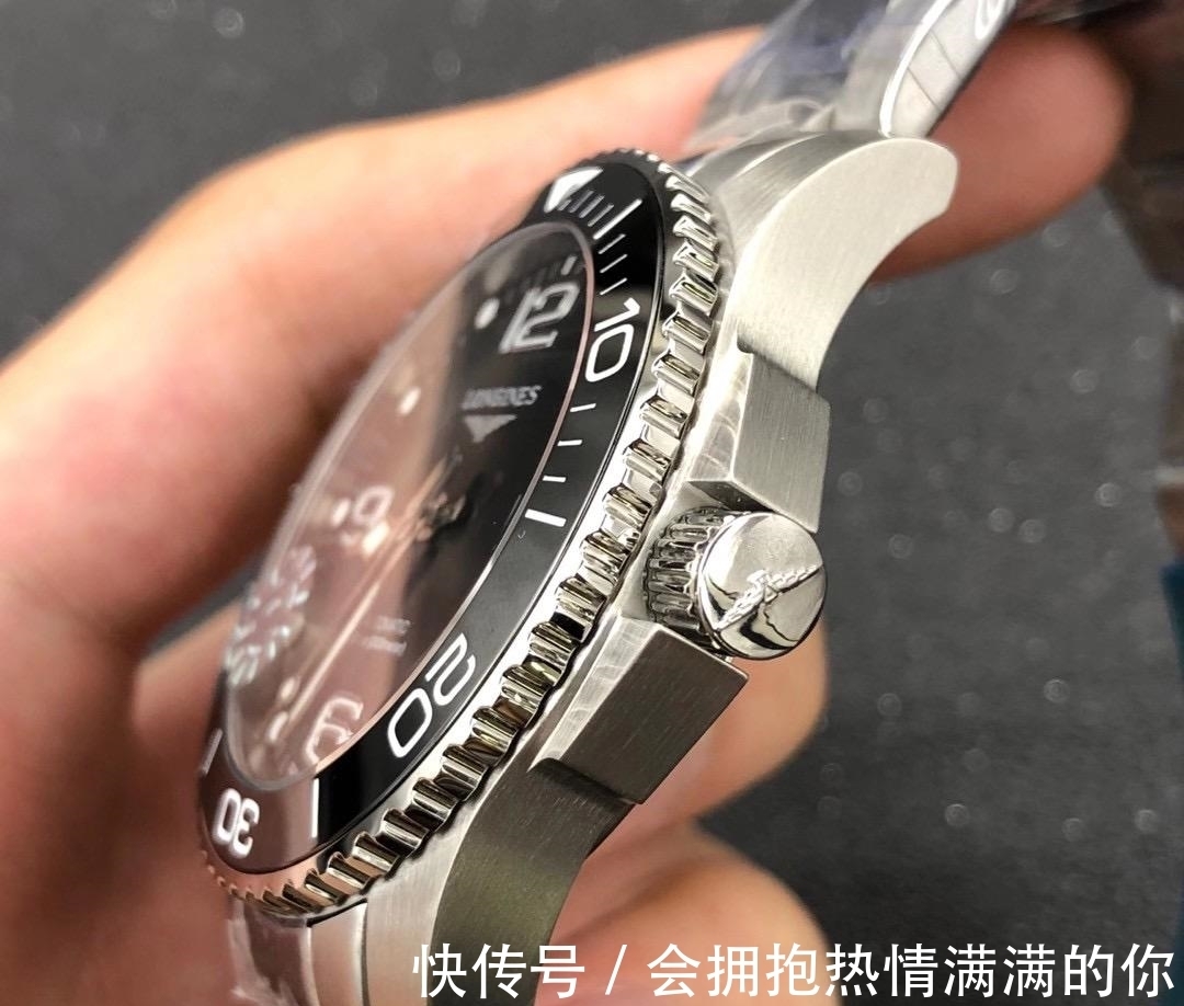 我们来了|ZF厂康卡斯复刻表评测—ZF浪琴康卡斯黑盘有哪些优缺点？