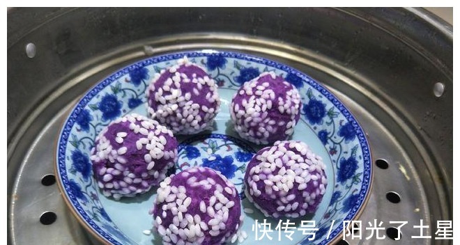 小球|立秋到了，2样主食一起蒸，既低脂又防秋燥，看着就有食欲！