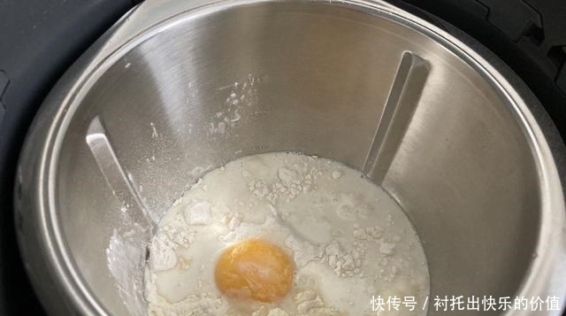 蒜香小餐包|早餐别老吃包子油条,试试这个,松软可口,连吃五个才过瘾