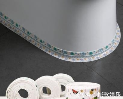 瓶瓶罐罐|去表姐家借住,一进卫生间就呆了,这样布置真高级,拍下来照着学