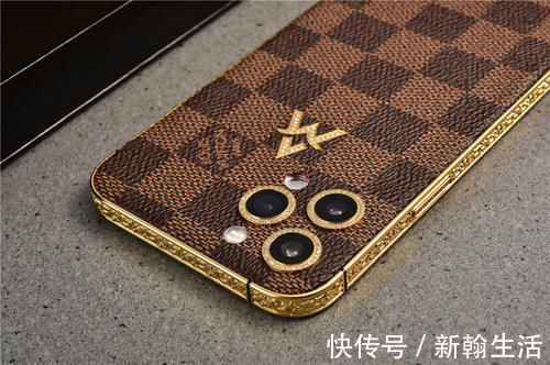 lv|三万多的定制iPhone真的是“智商税”吗？听听手机店老板怎么说！