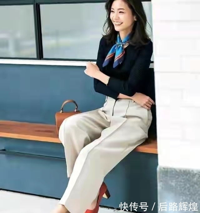 冬季 衣品好的中年女人,冬季穿搭都离不开这几个“招数”,时髦优雅