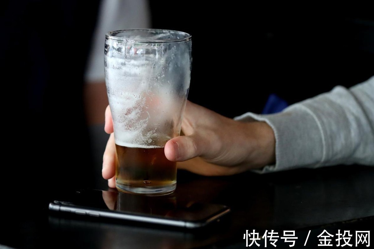 科罗娜|供应链瓶颈笼罩全球,澳大利亚面临圣诞节噩梦:没有啤酒喝