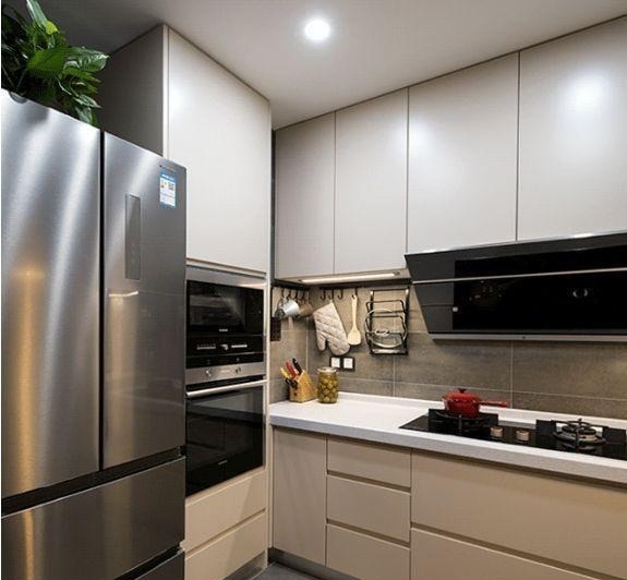 柜子|老公非在餐厅打一排柜子,空间一下多出好几平,邻居立马学走了!