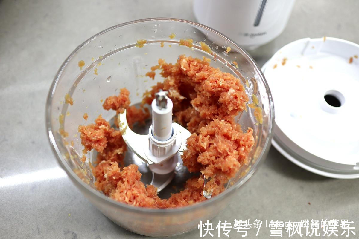 万能香辣酱巨好吃,面条米饭能多吃半碗,连老干妈都靠边站