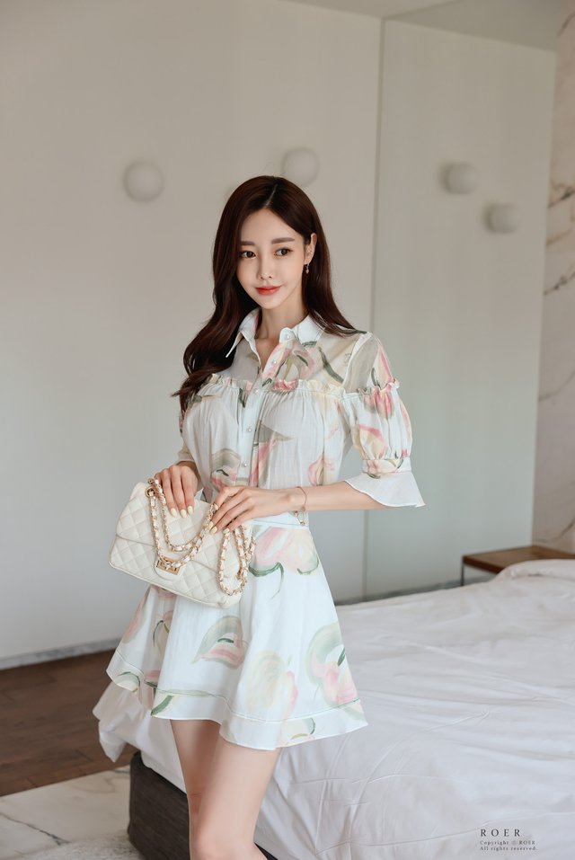 墨纹|女神孙允珠最新高清时尚搭配:莫奈油彩青苹果墨纹纤雅衬裙