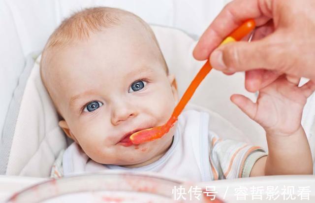 牙龈|这些征兆说明宝宝要长牙了,爸妈这样帮宝宝长出整齐洁白的牙齿!