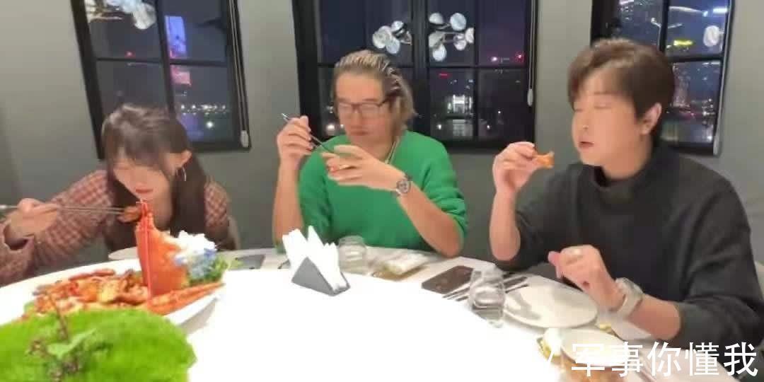 MR白冰高档餐厅请吃饭，却惹得男粉丝当场吃醋？宠粉达人实锤！