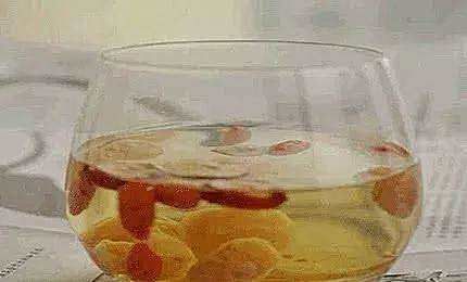 失眠|建议大家:睡前往开水里悄悄放几粒,失眠没了,梦也少了,第二天人也精神了