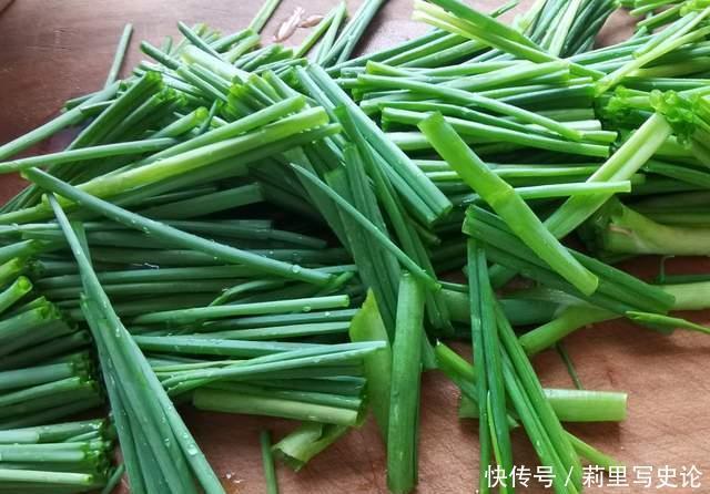 味道|最简单的面食做法:葱油拌面,简单好做,但味道却出奇的好