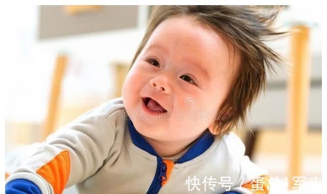 手膝|宝宝不会爬就会站、会走了,会给宝宝带来不好的影响吗?