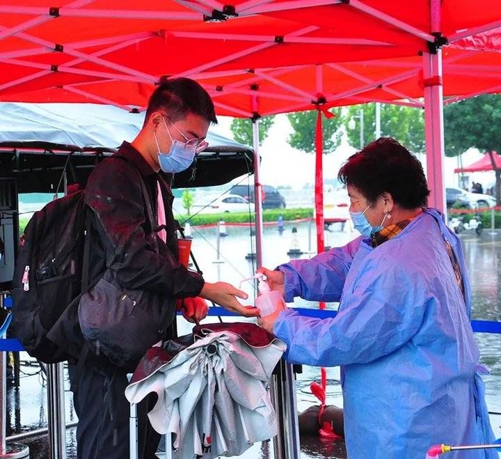 鲁医|遇见鲁医 遇见更好的自己！齐鲁医药学院喜迎2021级新生