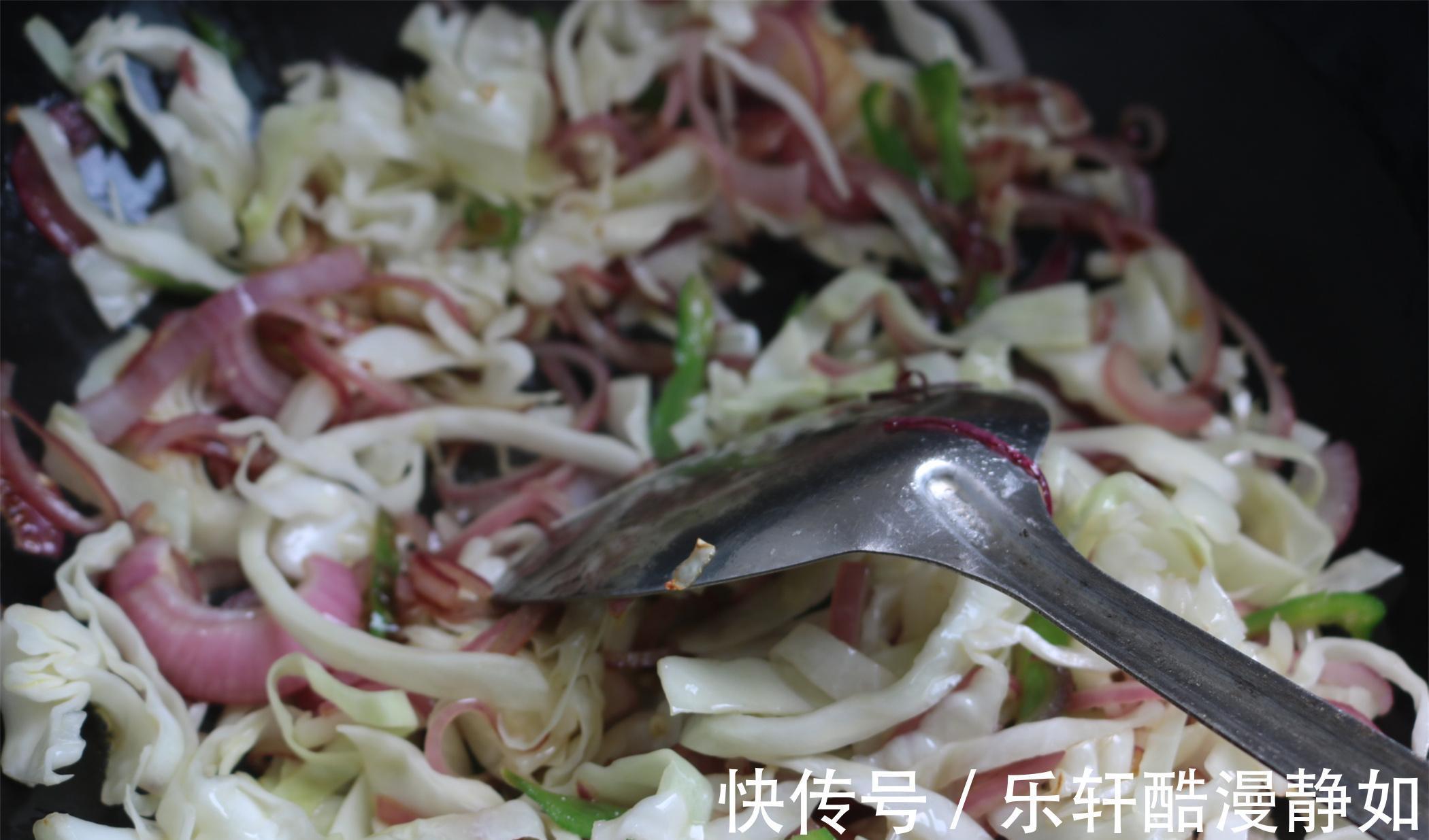 食材|包菜炒粉丝，有几个诀窍别小看，酸辣脆爽的口感，靠细节决定成败