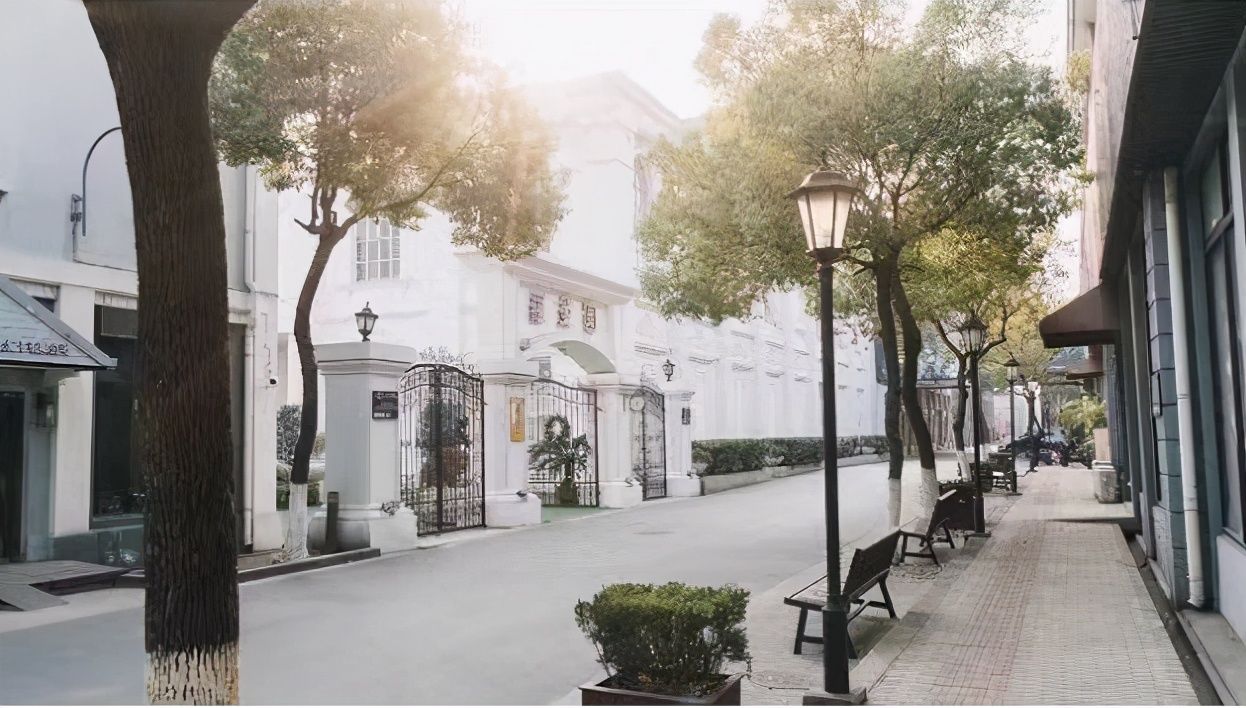小侬 藏不住了！上海又一超嗲老建筑群曝光：小白楼，欧式城堡、日式庭院、荷兰风车…洋气又百搭