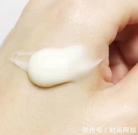 别再被铺天盖地的氨基酸给骗了!真正好用的男士洗面奶是这几款