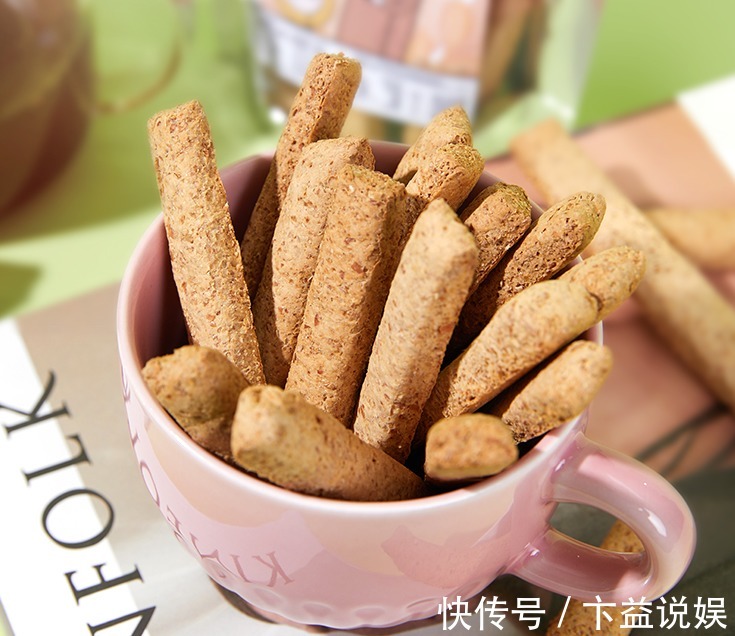 口味|建议买饼干时，遇见这5款别小气，见一次囤一箱，老少都爱吃！