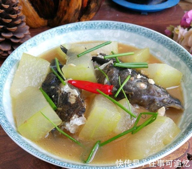 鱼头冬瓜汤,鲜美可口!