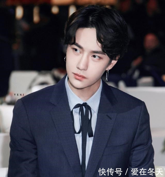 cctv6|王一博粉絲的神評論,登上央視,贊這才是偶像和粉絲的良性互動