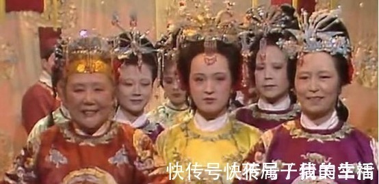 贾府#《红楼梦》皇帝其实给过贾家机会,没有把握住,最后家破人亡!