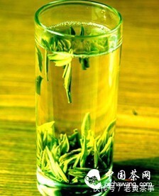 察颜观色,闻香尝味,懂品饮知品味