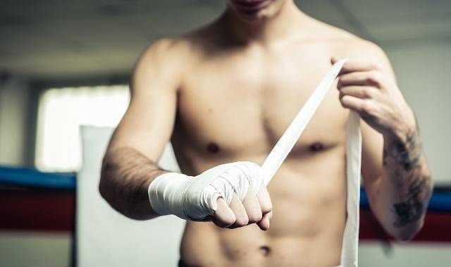 男性荷尔蒙旺盛的男人,大都有这三个共性,如果你也有,偷乐吧