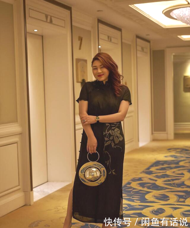 傅首尔|胖女人不适合穿旗袍?看杨天真就知道,150斤照样穿得优雅贵气