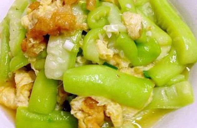 四季豆|美食推荐：红烧牛肉土豆，蚝油丝瓜，干煸四季豆，五香鳝段的做法