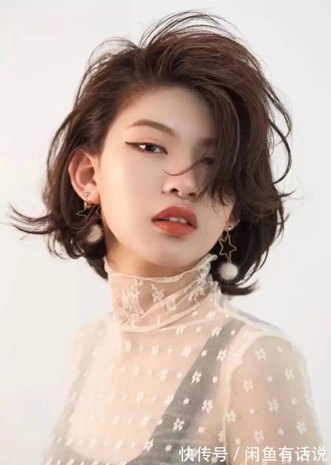 卷度|短发再好看也不是人人适合,和身高匹配才是关键,剪错会拉低气质