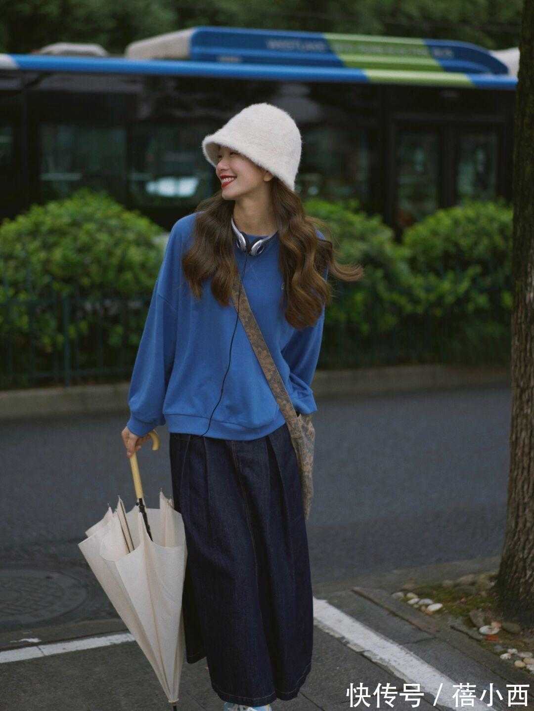 百搭 早春卫衣搭配指南:买这4种流行颜色就够了,百搭显白又不挑身材