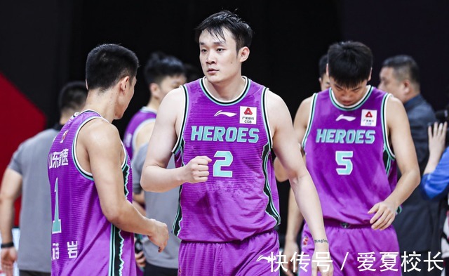 山东男篮|六大数据下滑明显！山东男篮攻防两端问题严重，徐长锁难辞其咎