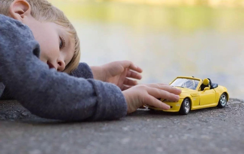 鞋子|孩子走路越早，代表智商越高吗走路早的通常是这类孩子，别得意