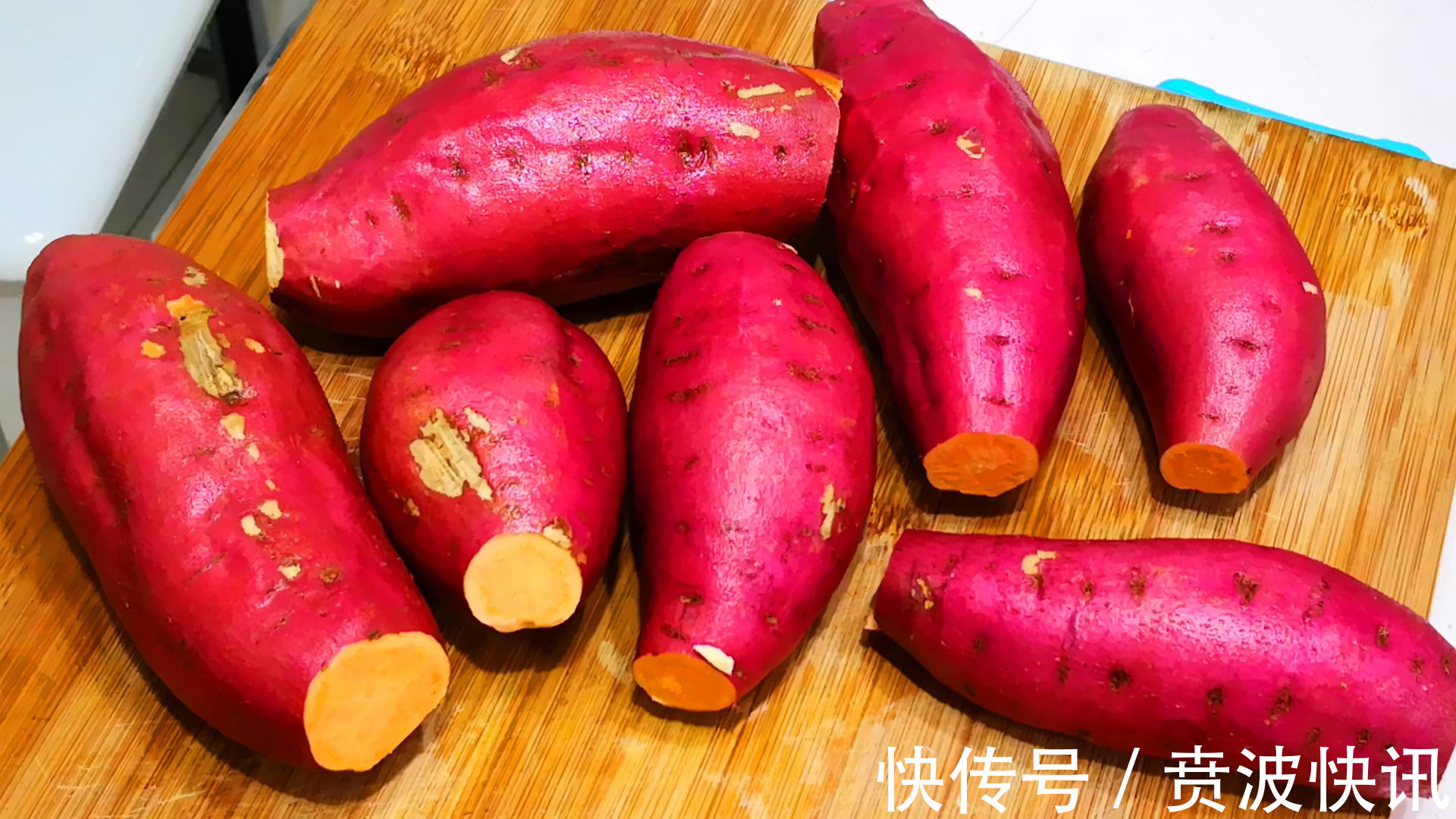 红薯片|天冷了多吃红薯,教你做红薯饼,不加面粉不加水,外酥里软鼓大泡