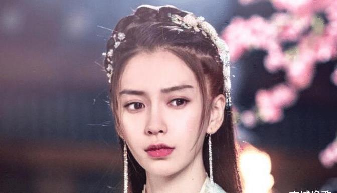 杨颖两次点名想要他参加《奔跑吧》,却被节目组拒绝,网友黄晓明答应吗