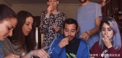 黑芝麻发糕|比奶豆更健康、比小饼更好吃,保证你和宝宝抢着吃!宝宝辅食