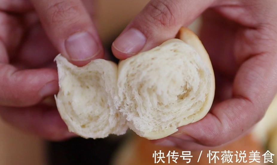 电饭煲做脆底面包，松软拉丝不揉膜，好吃不上火