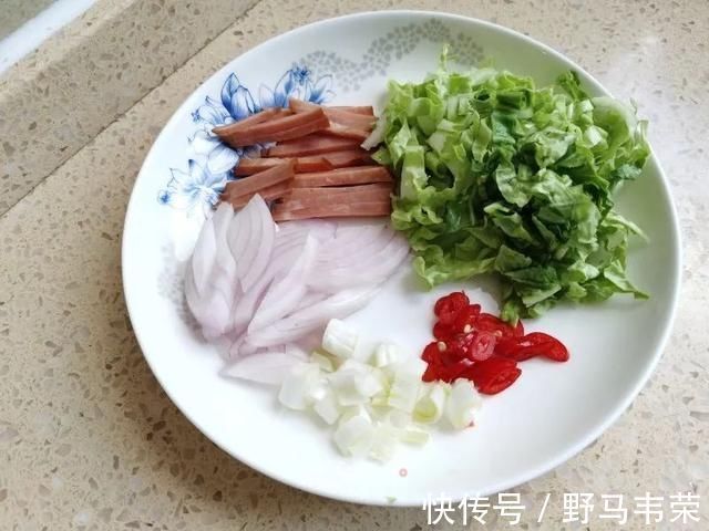 白菜|吃一次就上瘾的炒面，学会你绝对不后悔，吃货简直不能忍！