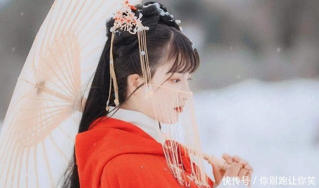 酒壶|《剑来》借酒浇愁李宝瓶,藏得住酒壶,却藏不住愁