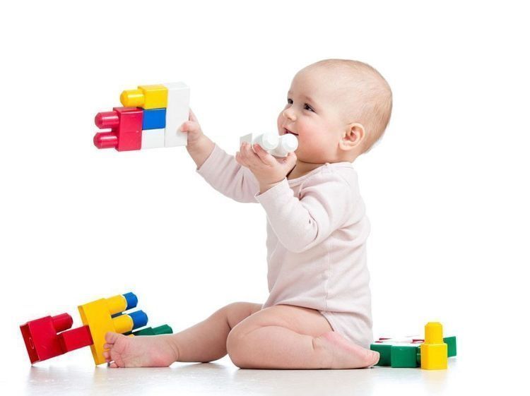 宝宝|宝宝是否聪明,从手就能看出来,若有这几个特征,爸妈就偷着乐吧