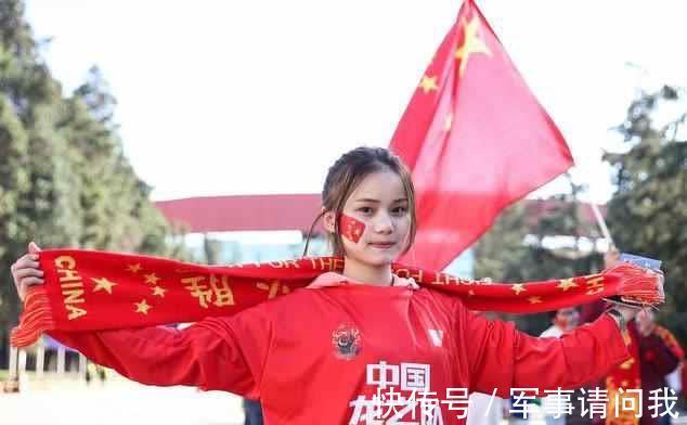 越南男足|强大的后勤能力!曝中国男足用4辆卡车运送行李,体现出强大能力