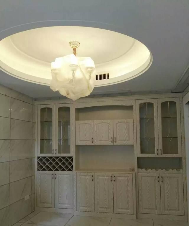 重装|老婆不顾反对非要全屋贴瓷砖,入住后才知有多心塞,真想拆了重装