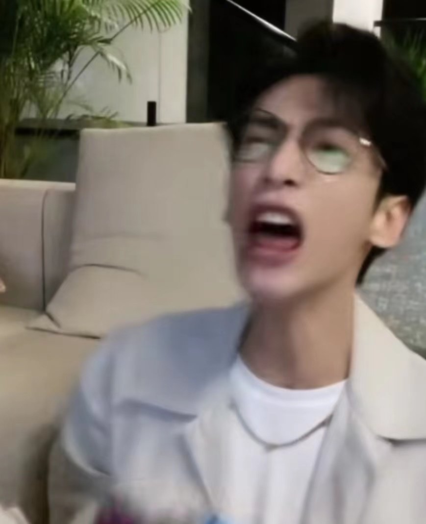 众星为EDG打call！王一博热舞，张彬彬现场解说，罗云熙大声怒吼