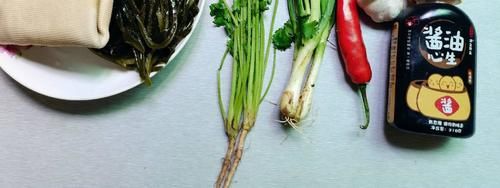 很多人不知道，海带不能和这菜一起吃，家有老人孩子的要注意！