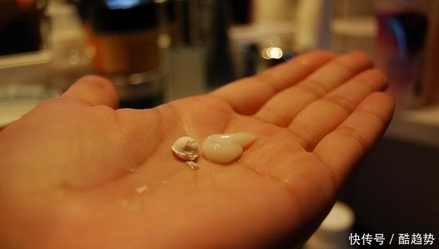 面部ps？有了它，痘印花脸都救活了，保湿度更无可挑剔