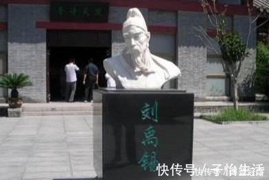 诗人|刘禹锡的《乌衣巷》,表达了诗人贬官之后的大彻大悟