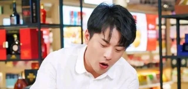 辛巴掉粉严重,猫妹妹蛋蛋二人再遭封号,辛巴团队还有机会吗