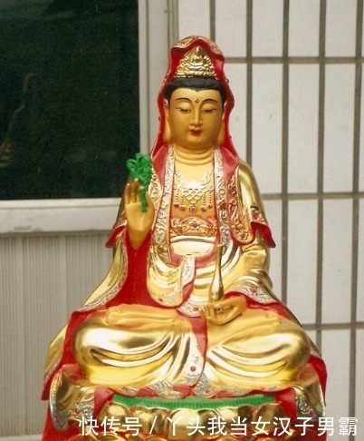 世界|世界“诡异”的三座佛像,在晚上看更神秘,有两座在我国