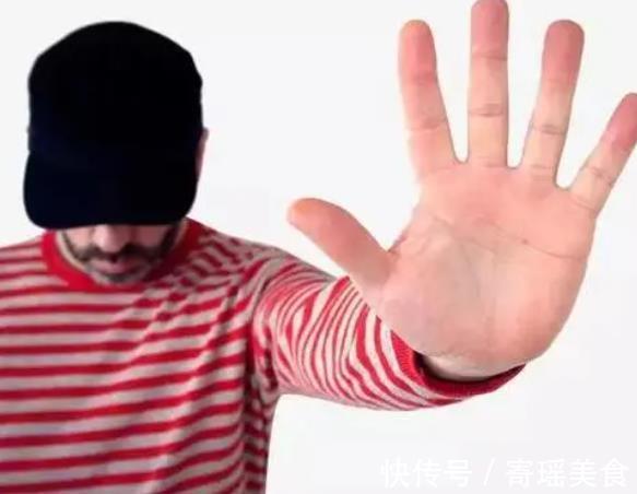 百计恋童癖|宝妈伪装成女童,钓出数以百计恋童癖,该有多少孩子身处危险中?