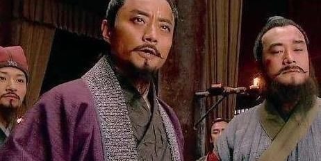 武松#林冲为何会失去梁山第一大将的地位?你看看晁盖死后,林冲说了啥