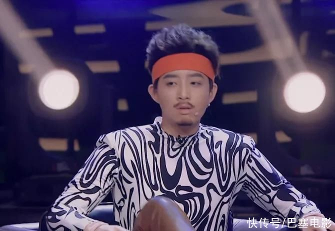 《百变大咖秀》爆笑开播,全场最佳竟是王智,我的眼睛好疼