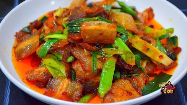 回锅肉最好吃的家庭做法,简单美味又下饭,看看你喜欢吃不